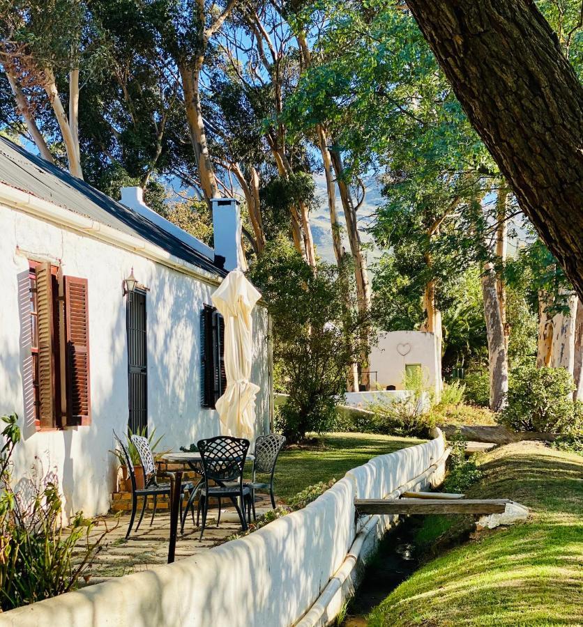 Villa Beaumont Family Wines Botrivier Esterno foto